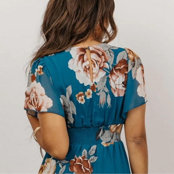 Smocked Floral Dress - Picture 4 of 5